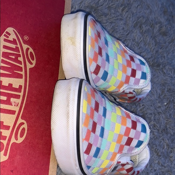 Size 4 Rainbow checkered Vans. - Picture 2 of 4